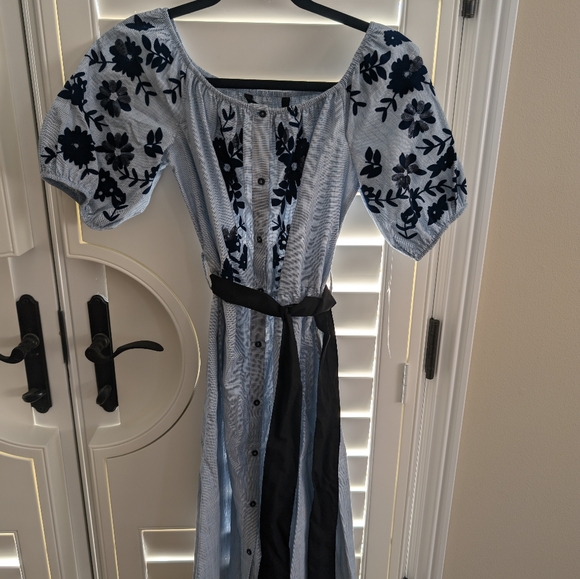 Kate Middleton duchess of Cambridge Zara embroidered dress - Picture 3 of 7